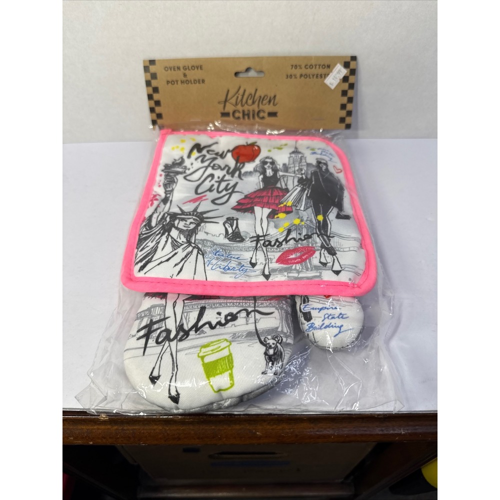 Kitchen‎ Chic New York City Fashion Oven Glove Pot Holder Set Neon Pink Trim NEW